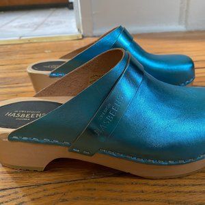 Metallic Blue Swedish Hasbeen Clogs (Never Worn)